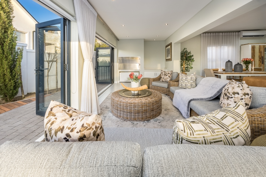 3 Bedroom Property for Sale in Zevendal Western Cape